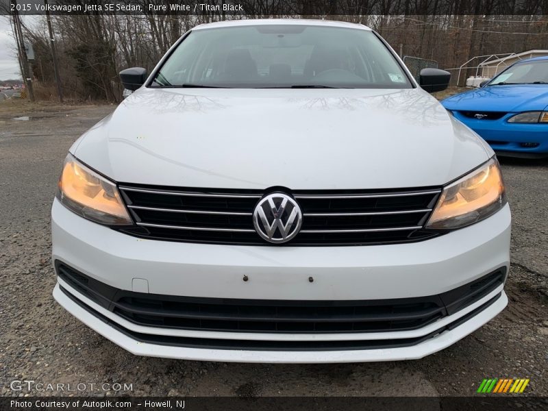 Pure White / Titan Black 2015 Volkswagen Jetta SE Sedan