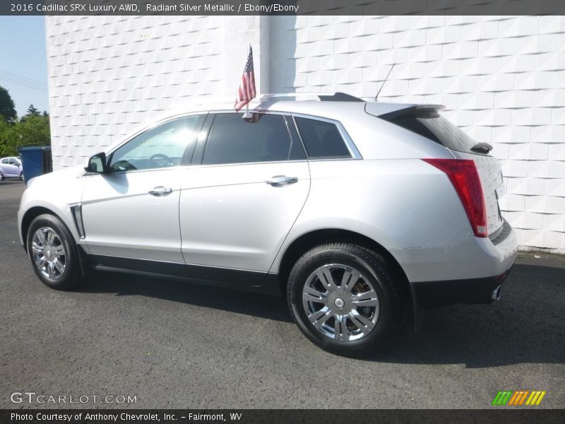 Radiant Silver Metallic / Ebony/Ebony 2016 Cadillac SRX Luxury AWD