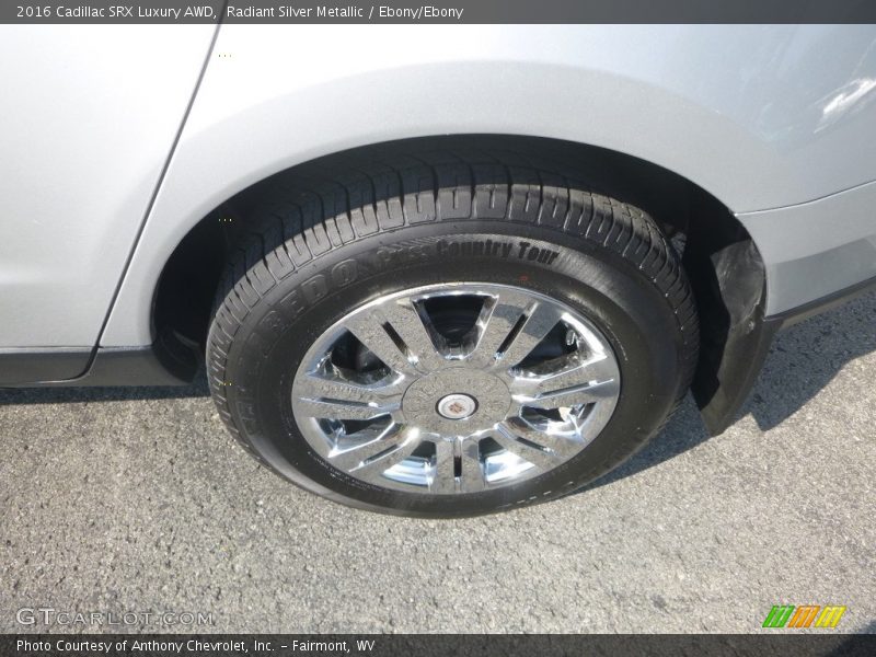 Radiant Silver Metallic / Ebony/Ebony 2016 Cadillac SRX Luxury AWD