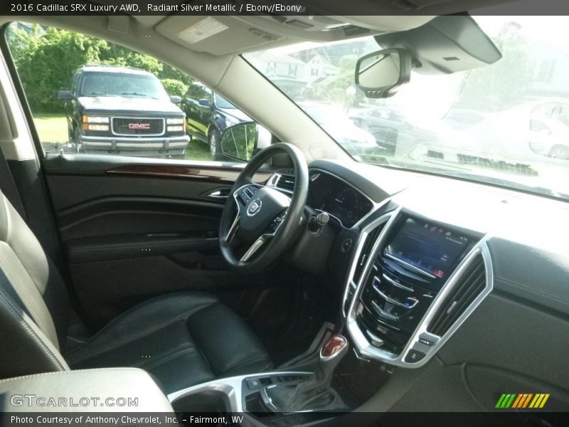 Radiant Silver Metallic / Ebony/Ebony 2016 Cadillac SRX Luxury AWD