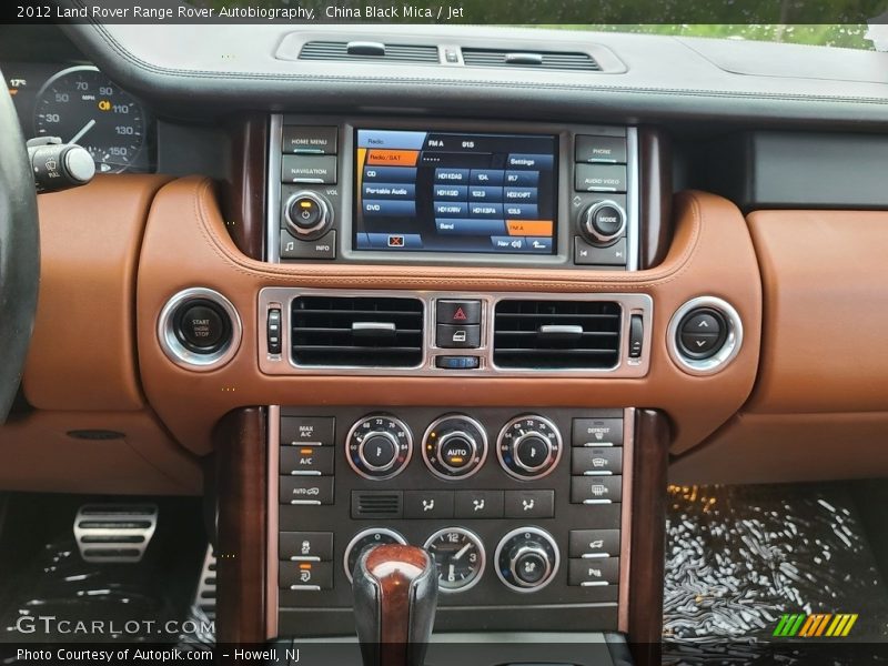 Controls of 2012 Range Rover Autobiography