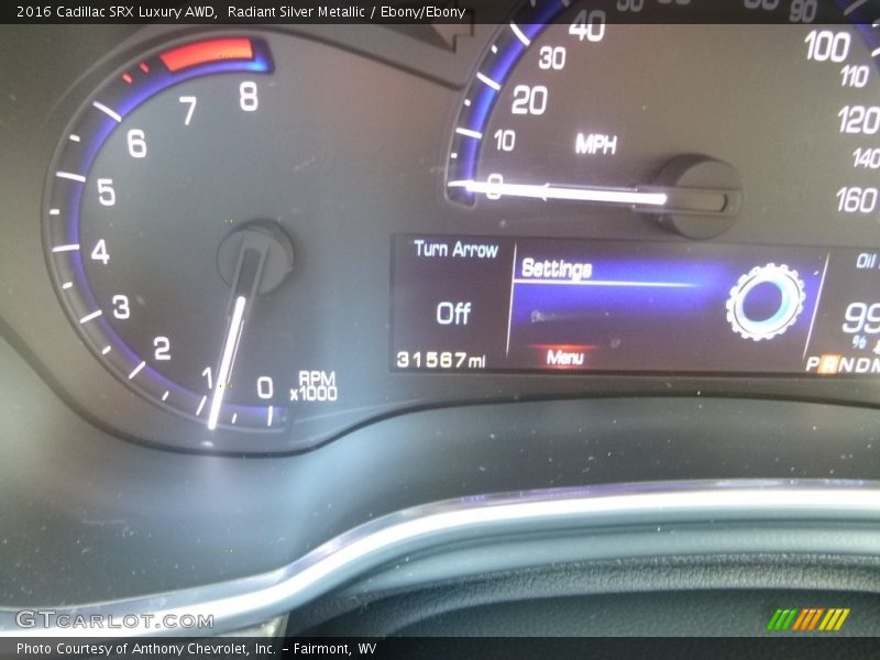 Radiant Silver Metallic / Ebony/Ebony 2016 Cadillac SRX Luxury AWD