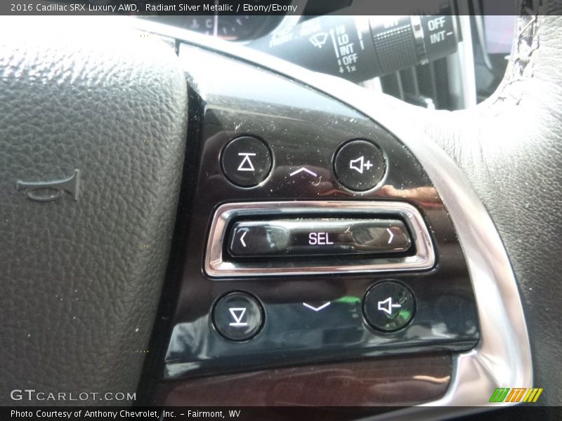 Radiant Silver Metallic / Ebony/Ebony 2016 Cadillac SRX Luxury AWD
