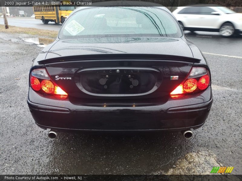 Ebony Black / Charcoal 2003 Jaguar S-Type 4.2