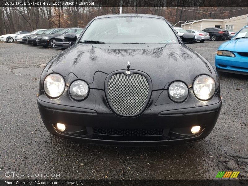 Ebony Black / Charcoal 2003 Jaguar S-Type 4.2