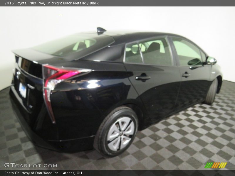 Midnight Black Metallic / Black 2016 Toyota Prius Two