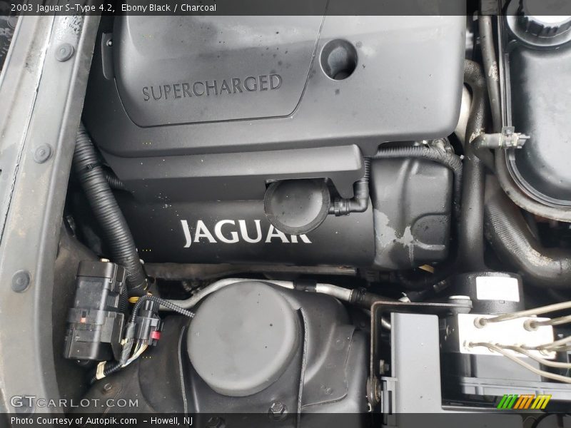 Ebony Black / Charcoal 2003 Jaguar S-Type 4.2