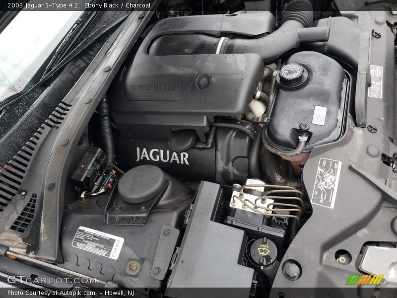 Ebony Black / Charcoal 2003 Jaguar S-Type 4.2