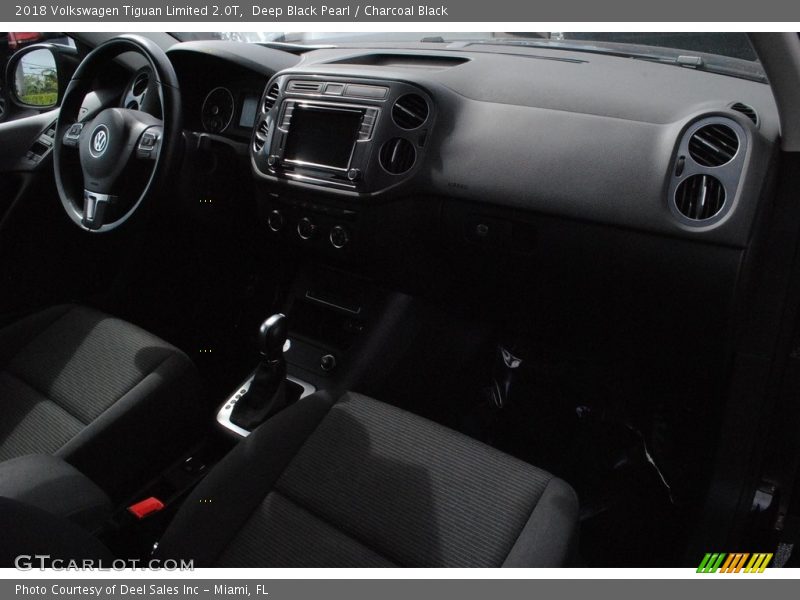 Deep Black Pearl / Charcoal Black 2018 Volkswagen Tiguan Limited 2.0T