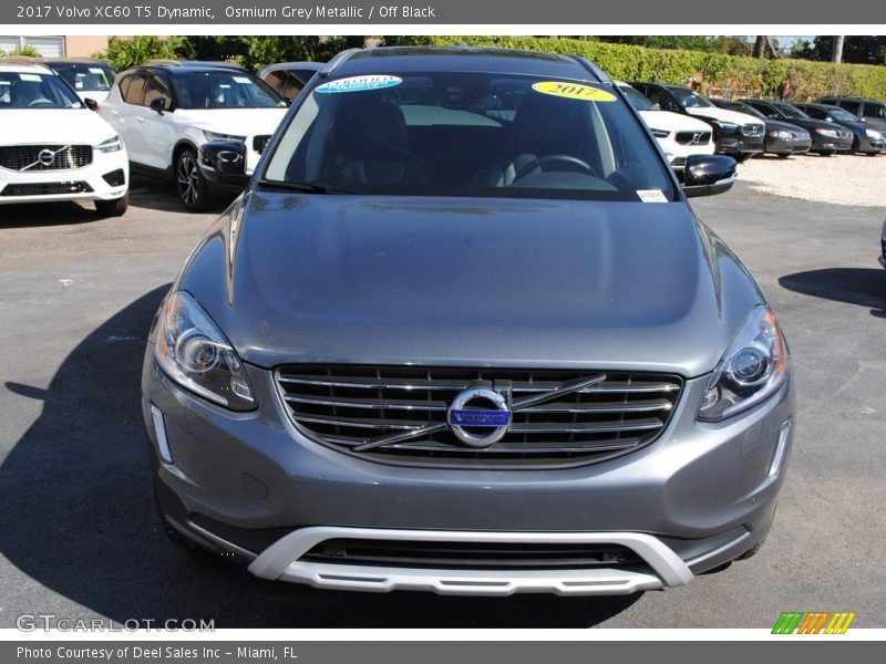 Osmium Grey Metallic / Off Black 2017 Volvo XC60 T5 Dynamic