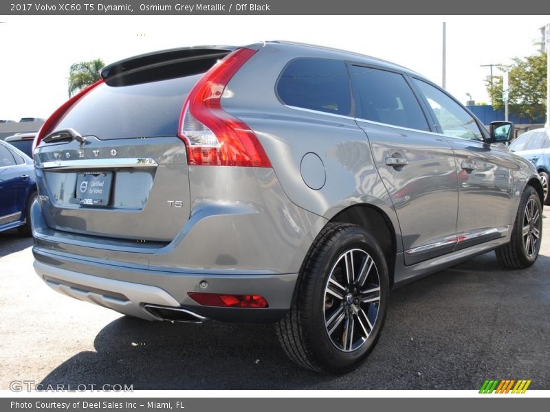 Osmium Grey Metallic / Off Black 2017 Volvo XC60 T5 Dynamic