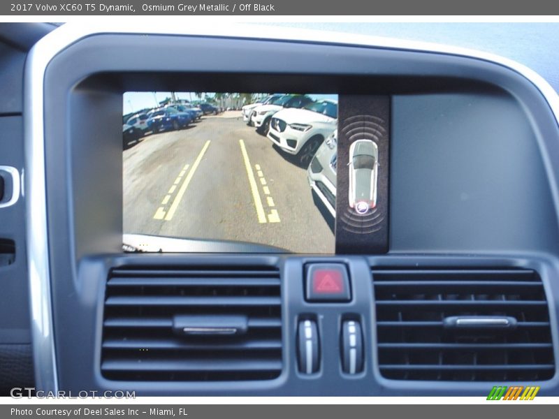 Controls of 2017 XC60 T5 Dynamic