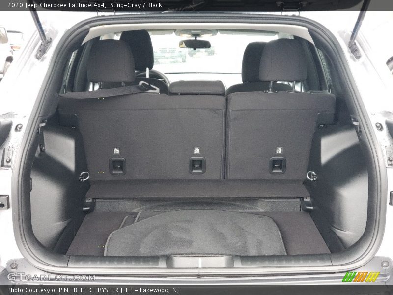 Sting-Gray / Black 2020 Jeep Cherokee Latitude 4x4