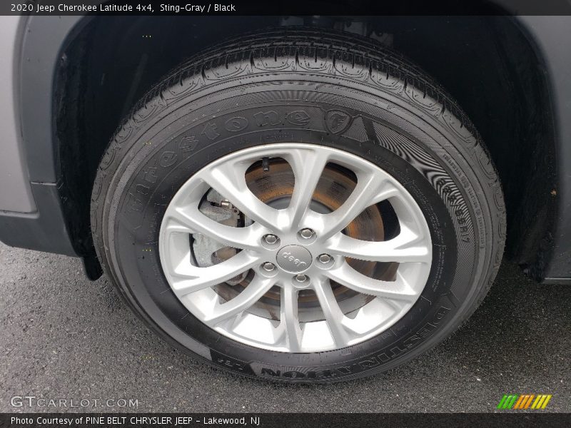 Sting-Gray / Black 2020 Jeep Cherokee Latitude 4x4
