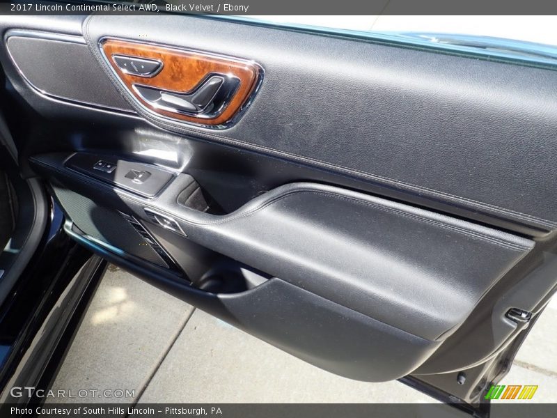 Black Velvet / Ebony 2017 Lincoln Continental Select AWD