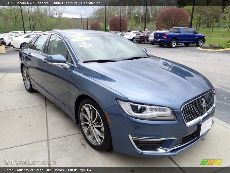 Front 3/4 View of 2019 MKZ Reserve I