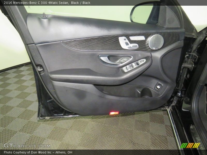 Black / Black 2016 Mercedes-Benz C 300 4Matic Sedan