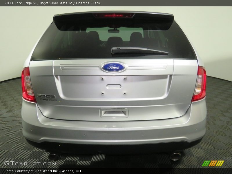 Ingot Silver Metallic / Charcoal Black 2011 Ford Edge SE