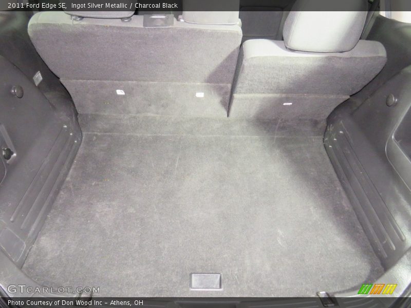 Ingot Silver Metallic / Charcoal Black 2011 Ford Edge SE
