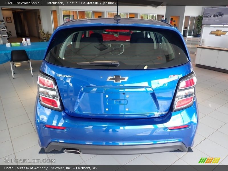 Kinetic Blue Metallic / Jet Black 2020 Chevrolet Sonic LT Hatchback