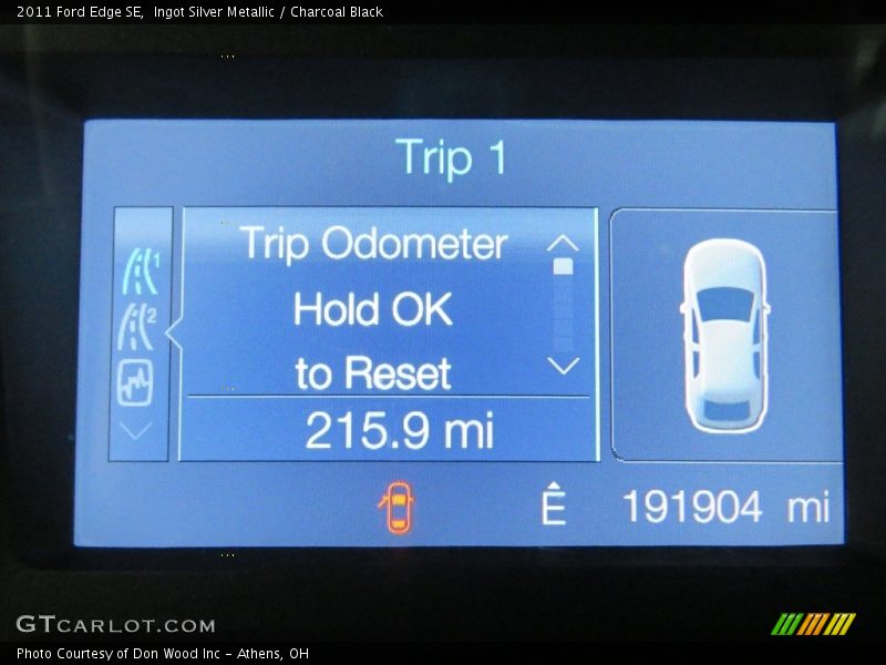 Ingot Silver Metallic / Charcoal Black 2011 Ford Edge SE