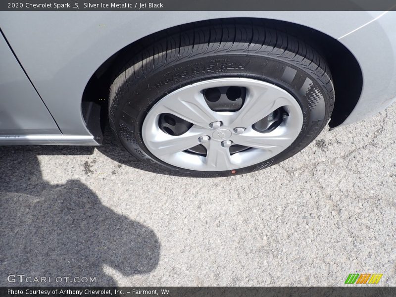 Silver Ice Metallic / Jet Black 2020 Chevrolet Spark LS