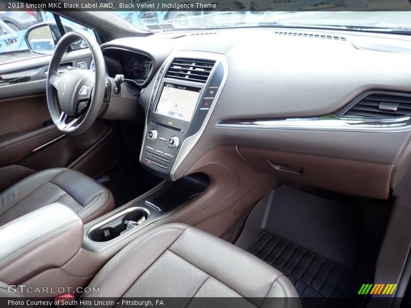Dashboard of 2018 MKC Black Label AWD