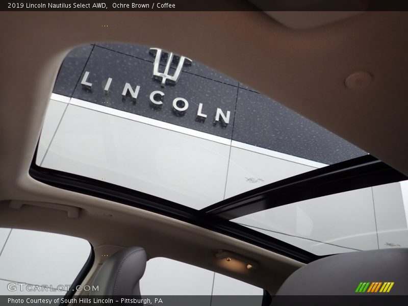 Ochre Brown / Coffee 2019 Lincoln Nautilus Select AWD