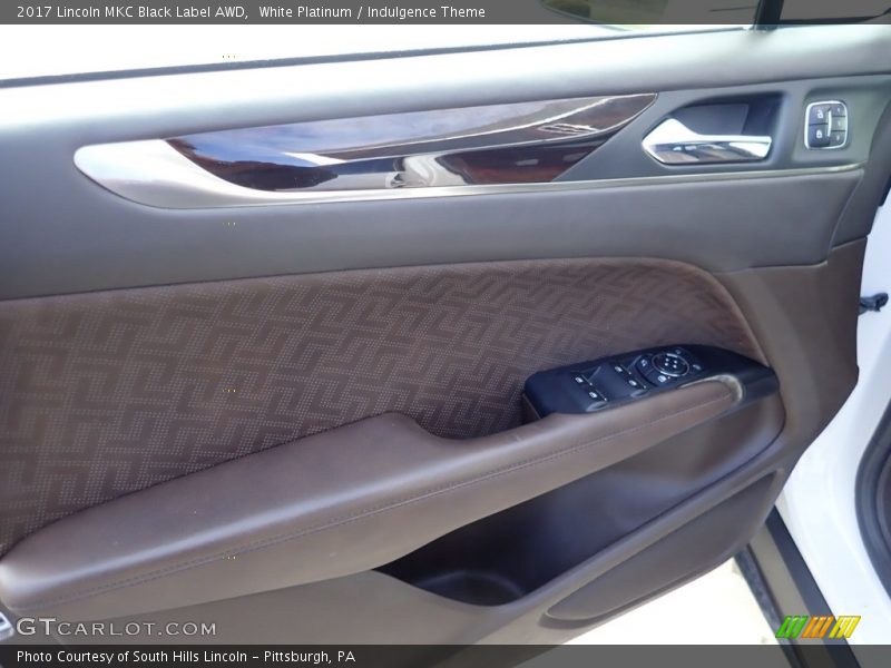 Door Panel of 2017 MKC Black Label AWD