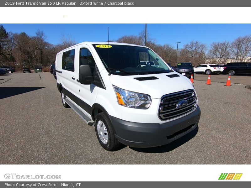 Oxford White / Charcoal black 2019 Ford Transit Van 250 LR Regular