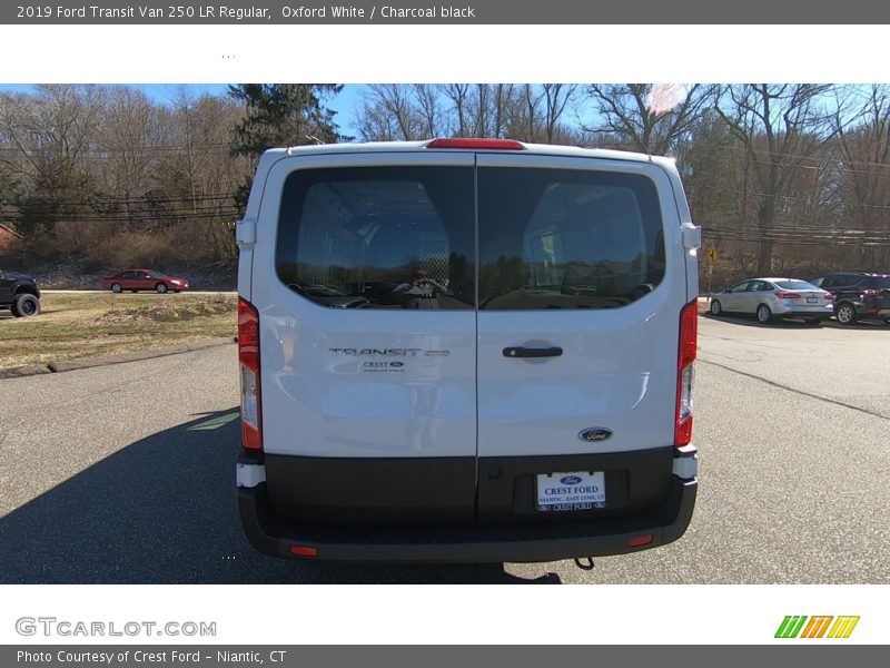 Oxford White / Charcoal black 2019 Ford Transit Van 250 LR Regular