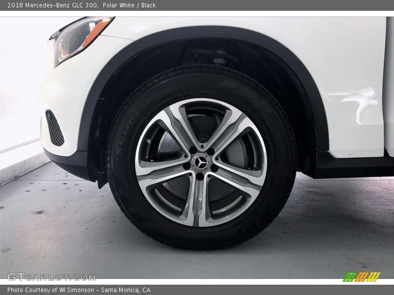 Polar White / Black 2018 Mercedes-Benz GLC 300