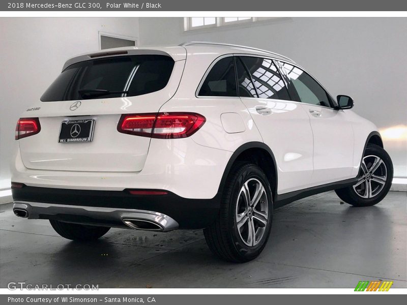 Polar White / Black 2018 Mercedes-Benz GLC 300