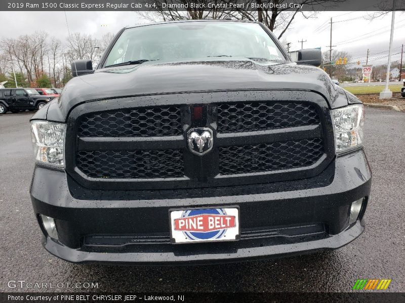 Diamond Black Crystal Pearl / Black/Diesel Gray 2019 Ram 1500 Classic Express Regular Cab 4x4
