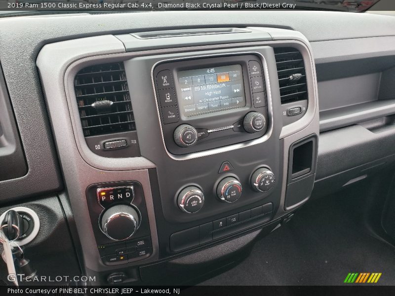 Controls of 2019 1500 Classic Express Regular Cab 4x4