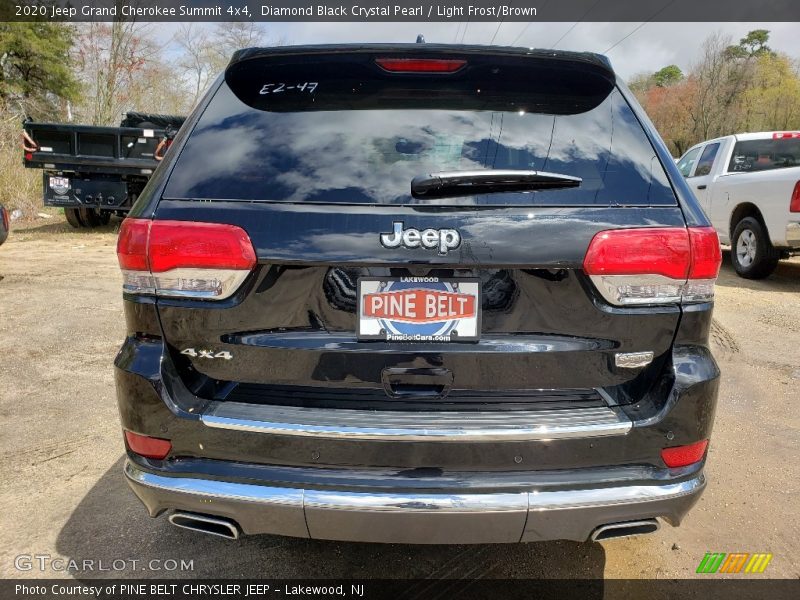 Diamond Black Crystal Pearl / Light Frost/Brown 2020 Jeep Grand Cherokee Summit 4x4