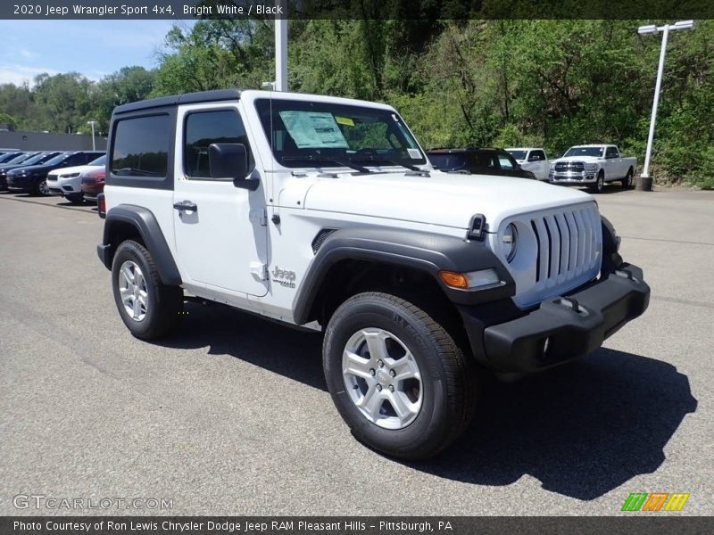 Bright White / Black 2020 Jeep Wrangler Sport 4x4