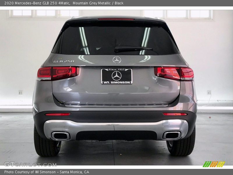 Mountain Grey Metallic / Black 2020 Mercedes-Benz GLB 250 4Matic