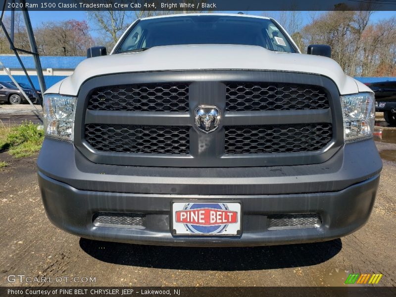 Bright White / Black 2020 Ram 1500 Classic Tradesman Crew Cab 4x4