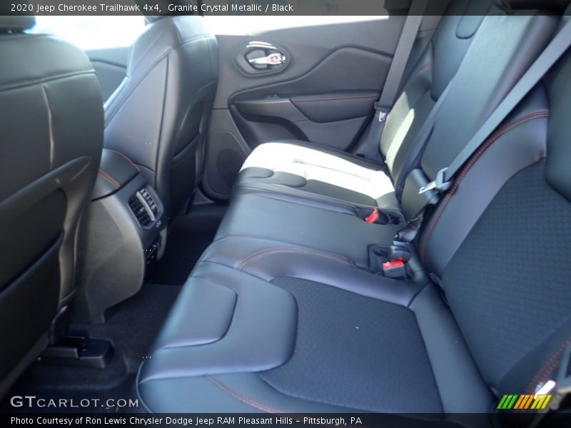 Granite Crystal Metallic / Black 2020 Jeep Cherokee Trailhawk 4x4