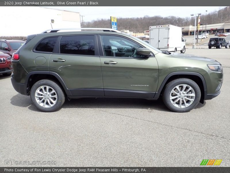  2020 Cherokee Latitude Olive Green Pearl
