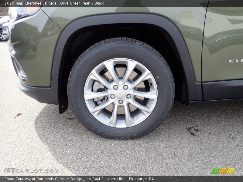  2020 Cherokee Latitude Wheel