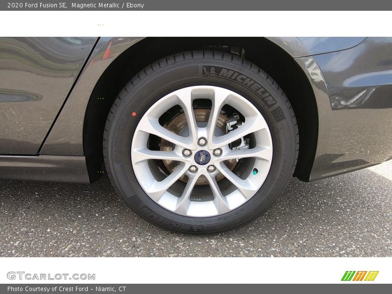 Magnetic Metallic / Ebony 2020 Ford Fusion SE