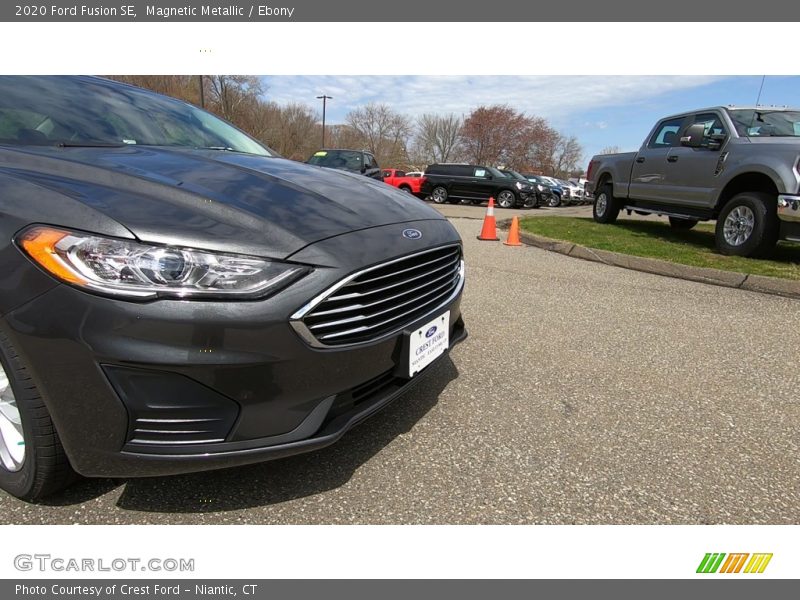 Magnetic Metallic / Ebony 2020 Ford Fusion SE