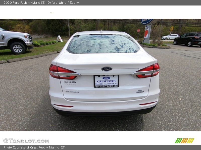 Oxford White / Ebony 2020 Ford Fusion Hybrid SE
