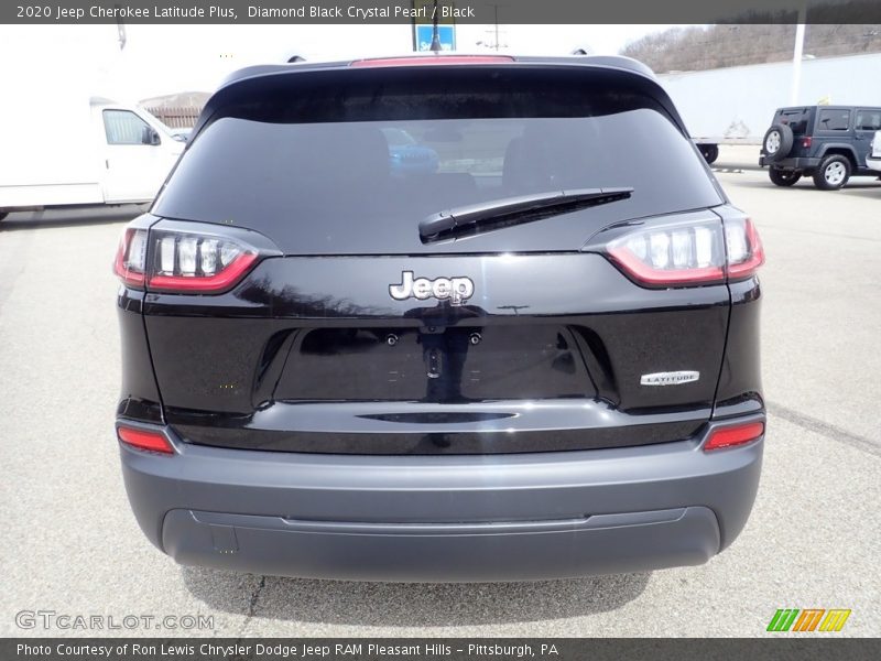Diamond Black Crystal Pearl / Black 2020 Jeep Cherokee Latitude Plus