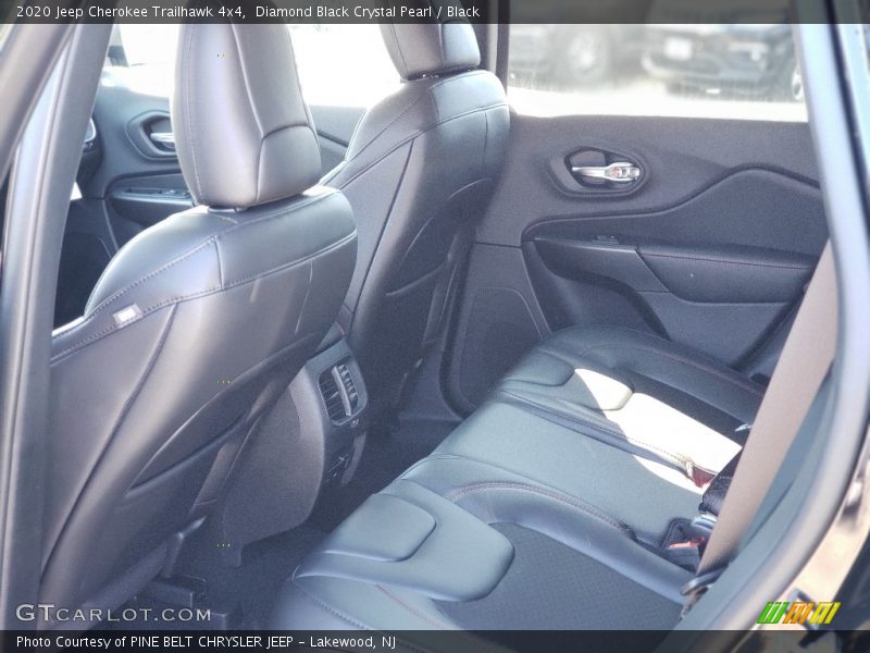 Diamond Black Crystal Pearl / Black 2020 Jeep Cherokee Trailhawk 4x4
