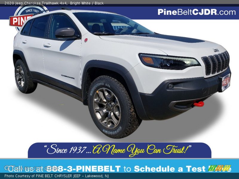 Bright White / Black 2020 Jeep Cherokee Trailhawk 4x4