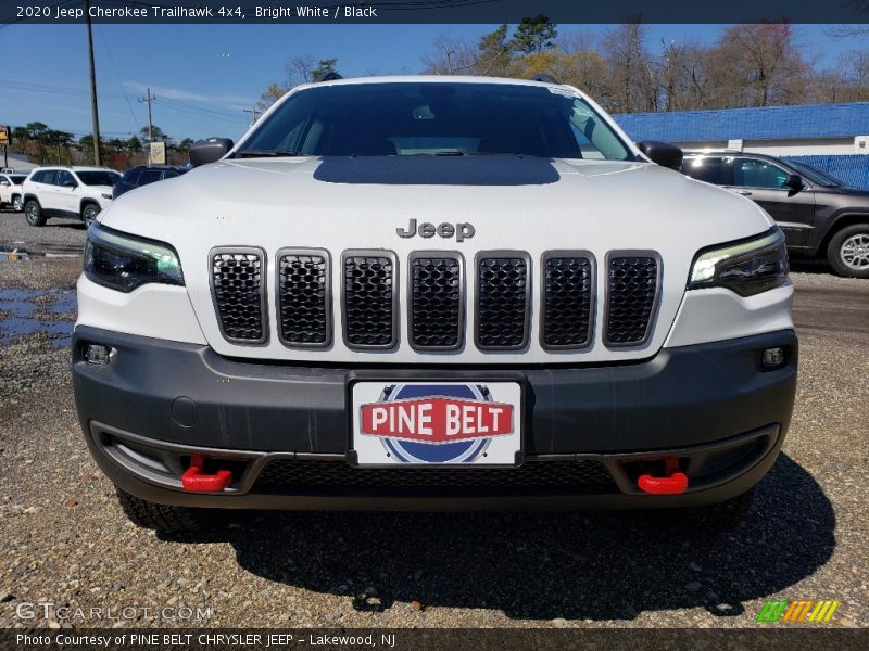Bright White / Black 2020 Jeep Cherokee Trailhawk 4x4