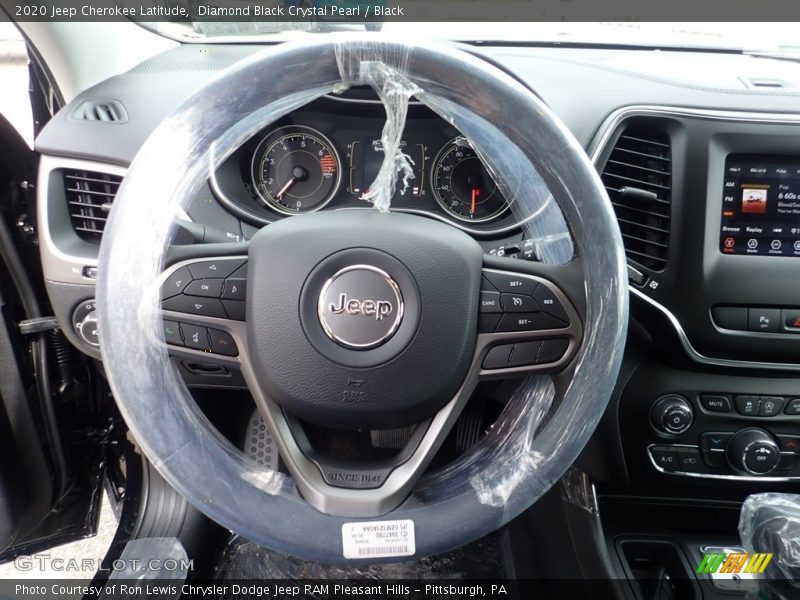 Diamond Black Crystal Pearl / Black 2020 Jeep Cherokee Latitude